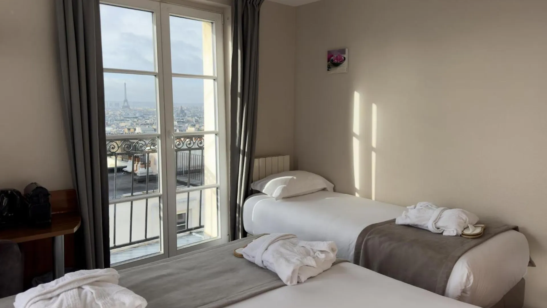 Timhotel Montmartre Hotel 3*
