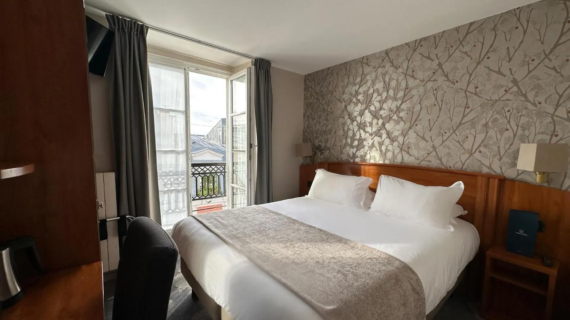 Timhotel Montmartre Hotel